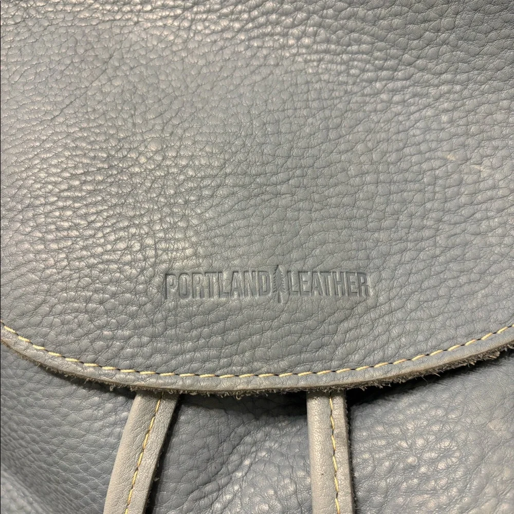 Vintage Portland Leather bucket backpack - Picture 7 of 9